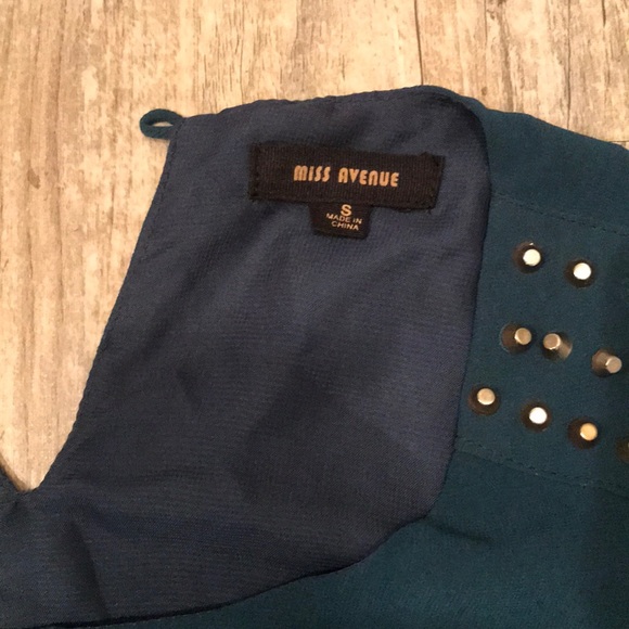 Romper - Picture 2 of 3